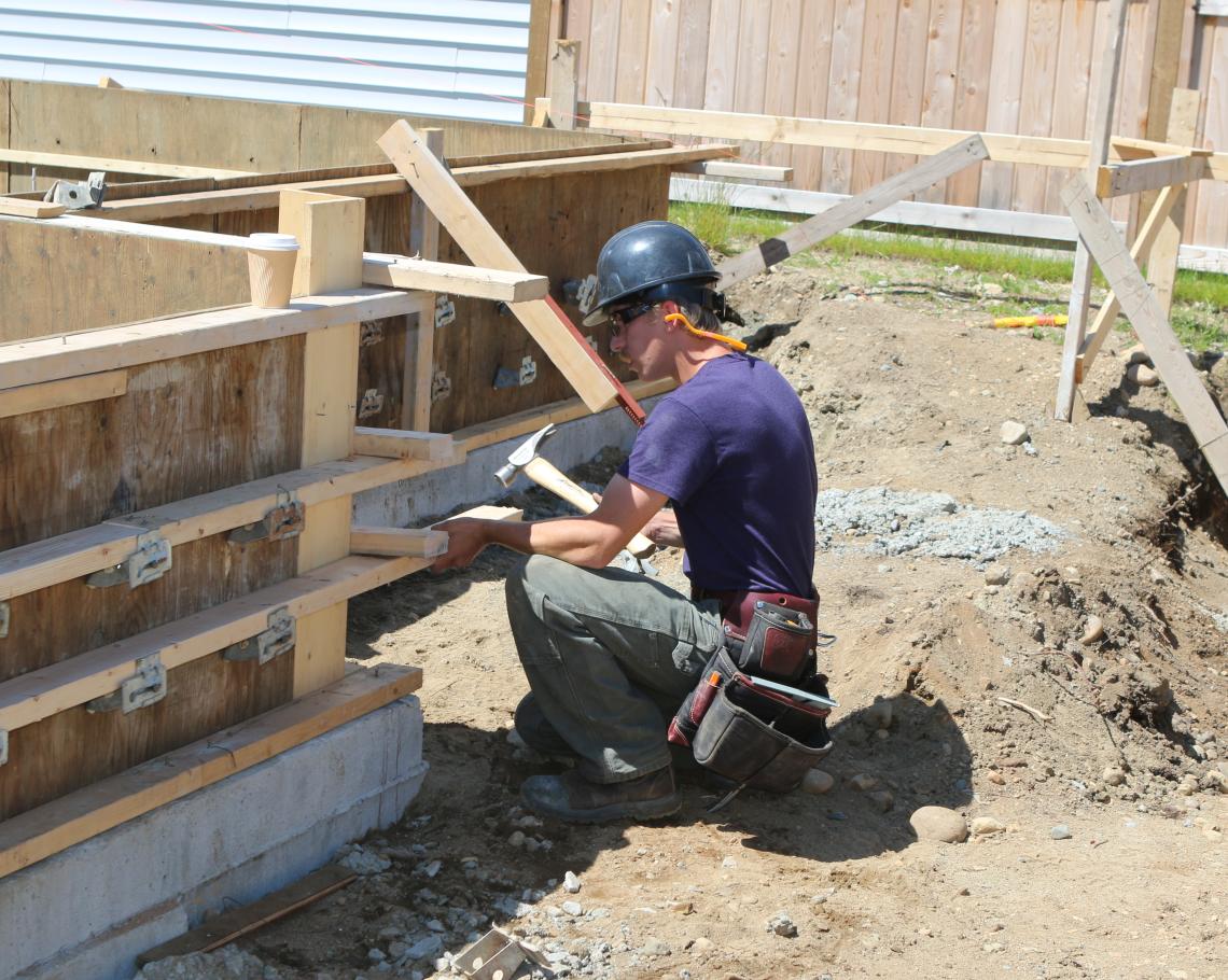 VIU Building Partnerships for Hands-on Learning Experiences