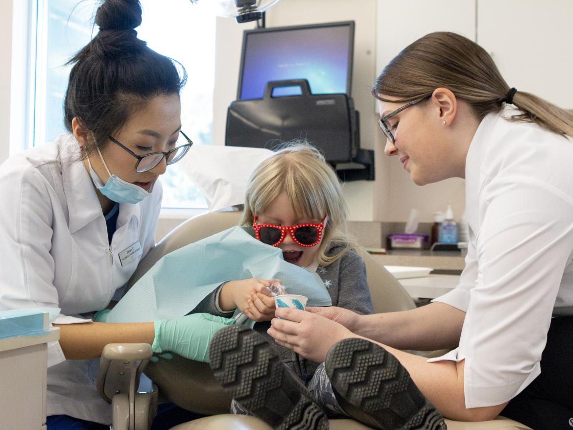VIU Dental Hygiene Students Brighten Children's Days VIU Dental Hygiene Students Brighten Children's Days